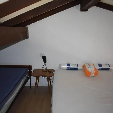 Agreable Mezzanine 3 Couchages A Font-romeu Avec Parking - Fr-1-580-93 * Font-Romeu-Odeillo-Via