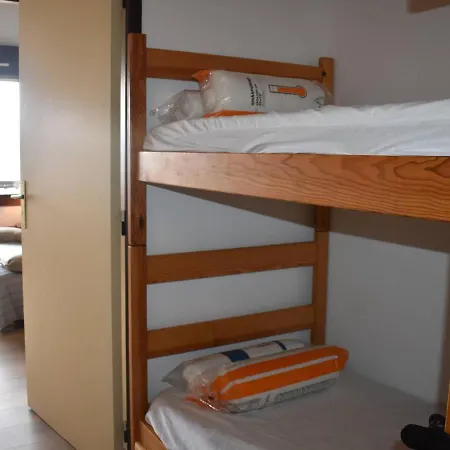 Apartment Agreable Mezzanine 3 Couchages A Font-romeu Avec Parking - Fr-1-580-93 *